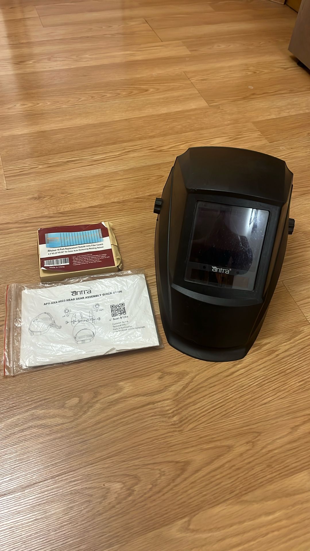 Auto Darkening Welding Helmet 