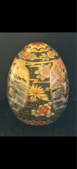Vintage SATSUMA Porcelain Egg Boat Geishas Motif Hand-Painted Gold Gilding 7.5"'