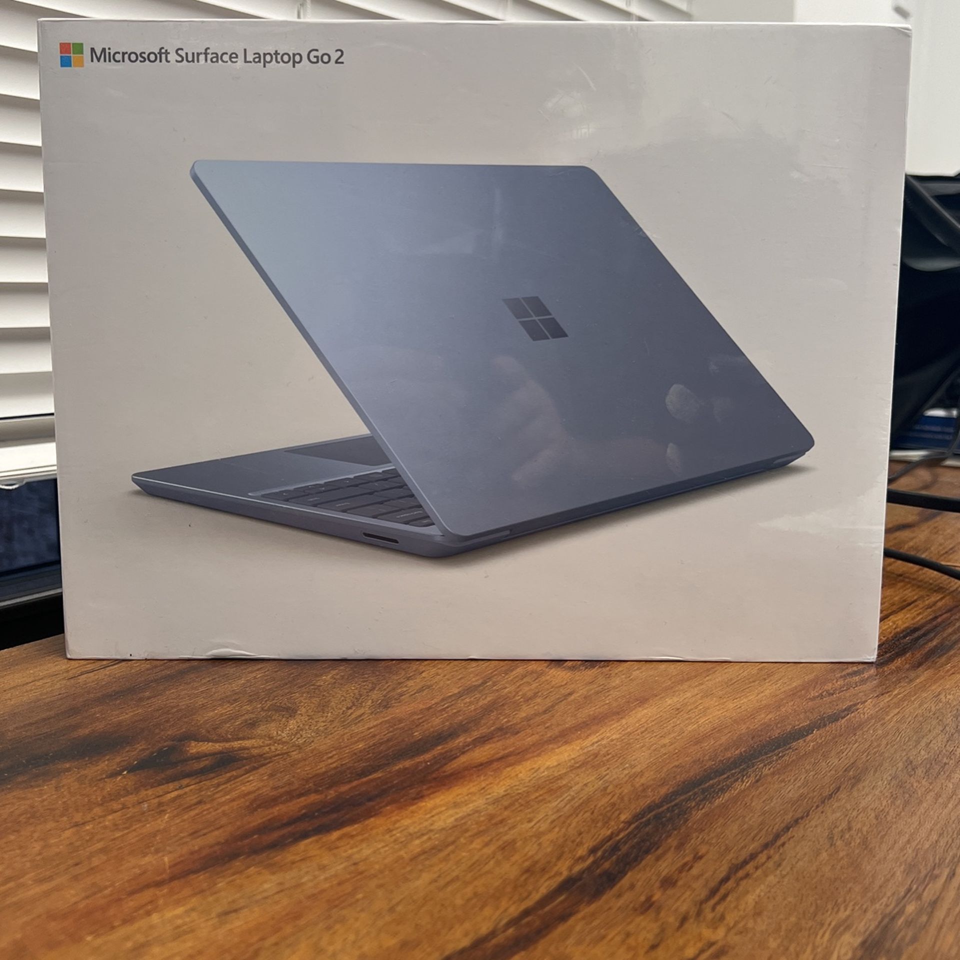 Microsoft Surface Laptop Go 2