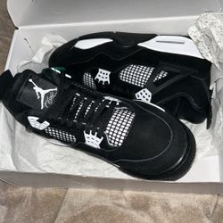 Air Jordan 4 Retro White Thunder 