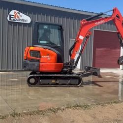 2025 ** 2025 KUBOTA KX033-4 MINI EXCAVTOR - HYD THUMB - 4 WAY BLADE - LOW HOUR **