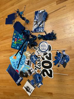 Free class of 2026 decorations