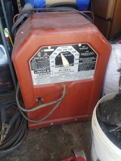 Lincoln Electric AC-225-S Arc Welder
