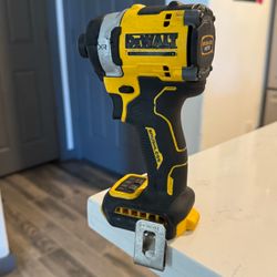 Dewalt XR 1/4” impact driver