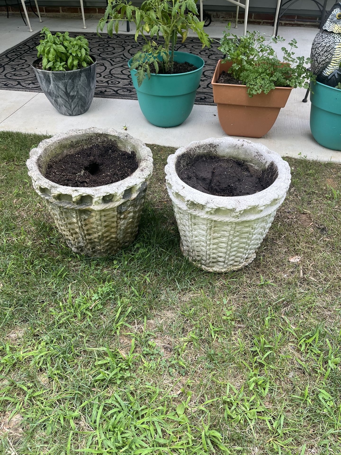 Basket, weave cement pots