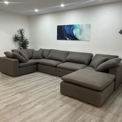 Sectional Gray Fabric Modular Couch Cloud Sofá Style Ottoman FREE DELIVERY