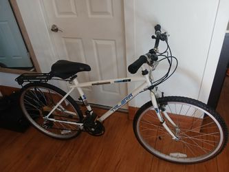 Gt tolera bike