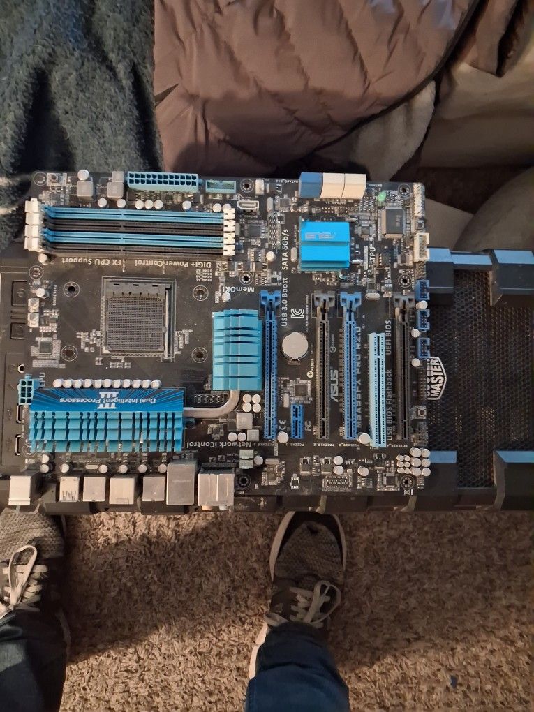 Asus Gaming Computer Motherboard And Gaming Computer Case For Sale