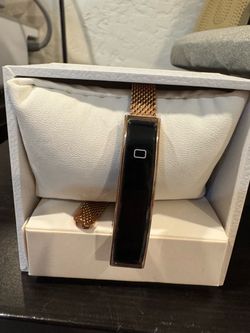 Rose Gold Smart Fitness Band with Mesh Strap