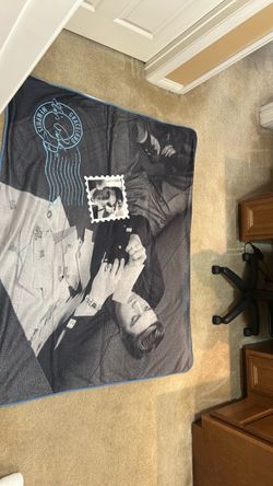 Vintage Elvis Presley home decor lot 1992 matching stamp, pillow towels and fleece blanket Vintage Elvis Presley home decor lot 1992 matching stamp, p