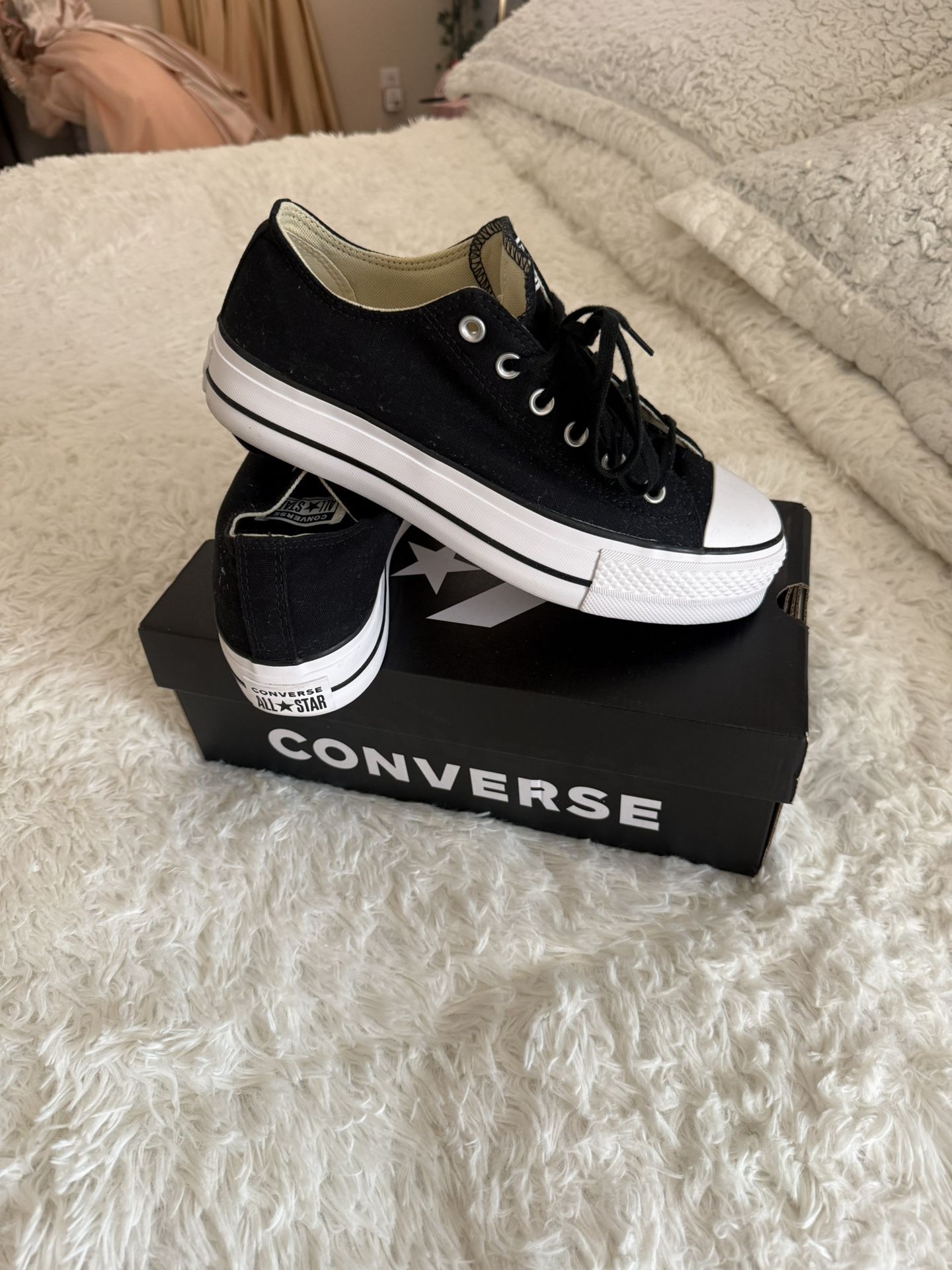 Converse woman Size 10