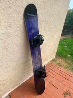 GNU snowboard with new Burton Cartel Bindings