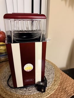 Belle Popcorn Machine