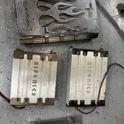 Car Amps And Capacitor 