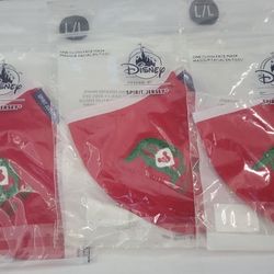 3 Disneyland Limited Edition (2020) Spirit Jersey  Size LARGE  Face Mask 