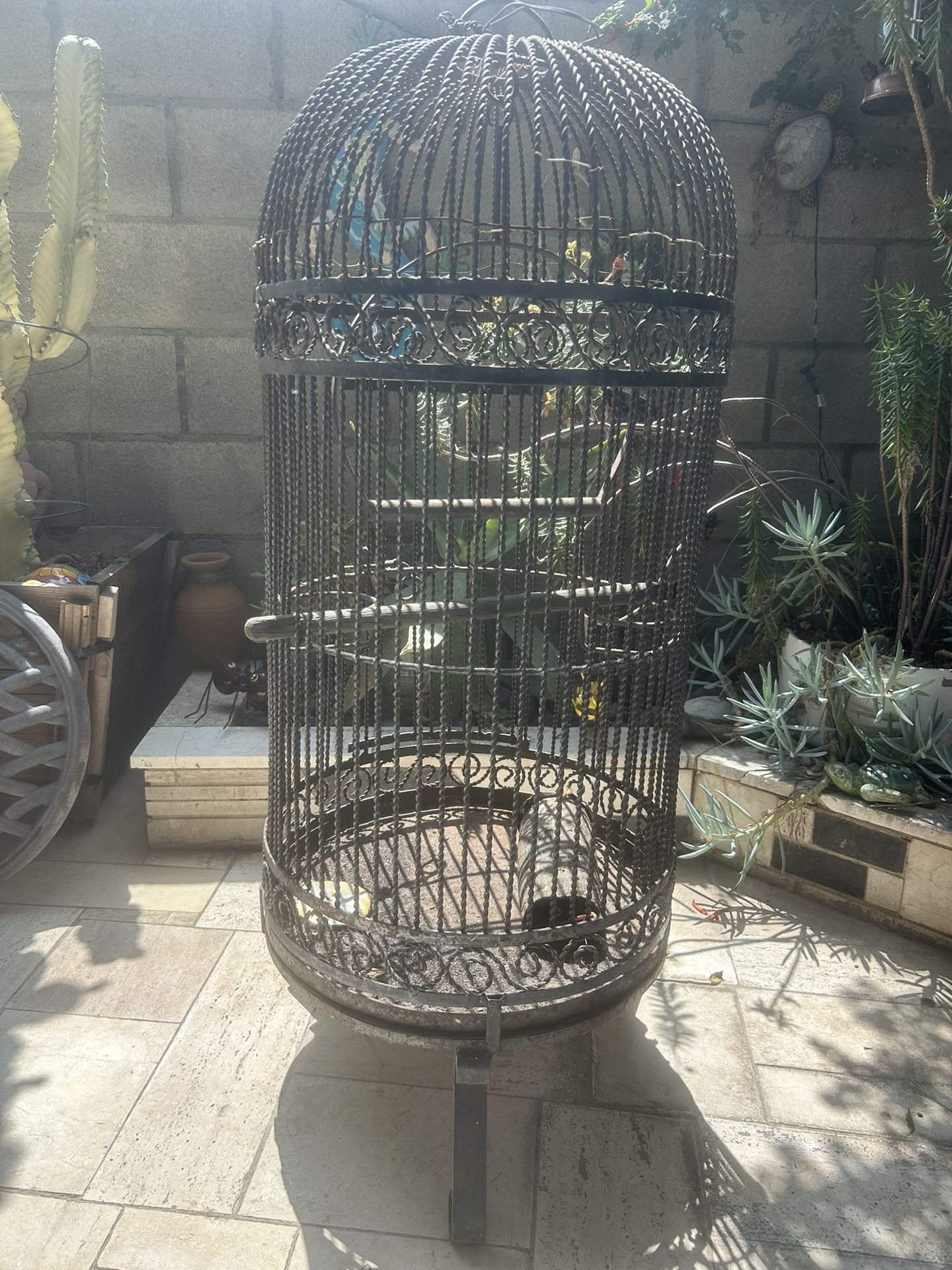 Bird/Parake Perico Cage