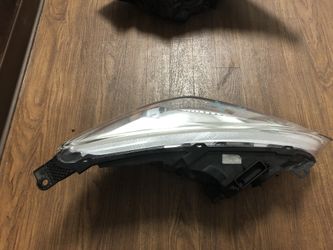 2016 and 2015 Headlight for Ford Focus Left side and right side to piece