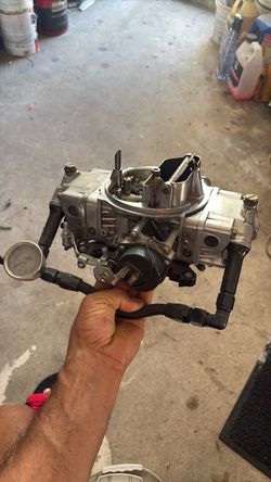 Holly carburetor double pumper