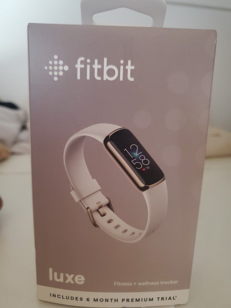 Fitbit Luxe White
