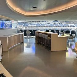 2 Or 4 Ye Kanye Tickets  4/3/26 ( INCLUDES FOOD & DRINKS) SUITE 