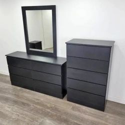 Dresser Whit Mirror And Chest ***** Cómoda Con Espejo Y Gavetero 