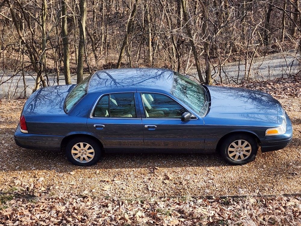 2008 Ford Crown Victoria
