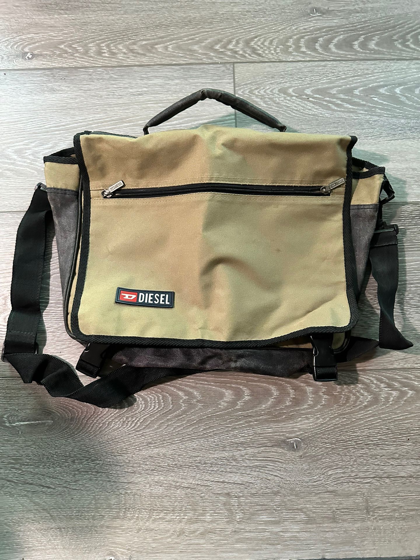 Vintage Diesel Messenger Bag (Tan)