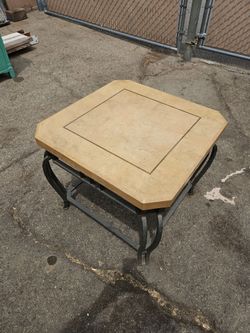 Exterior table strong table