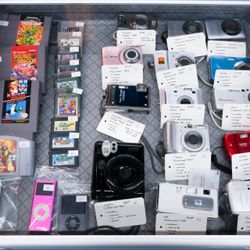 Nostalgia! Nintendo Canon Sony Digicams Apple iPods PRICED INDIVIDUALLY