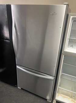 Whirlpool Bottom Freezer Fridge – Stainless, Clean, LED