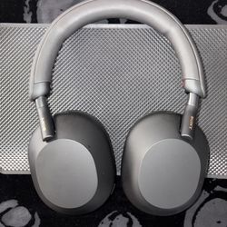 Sony WH1000XM5 Headphones 