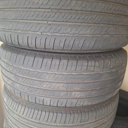 4 Tires Good Condition #235/65/18