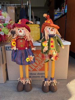 Fall Scarecrow decor