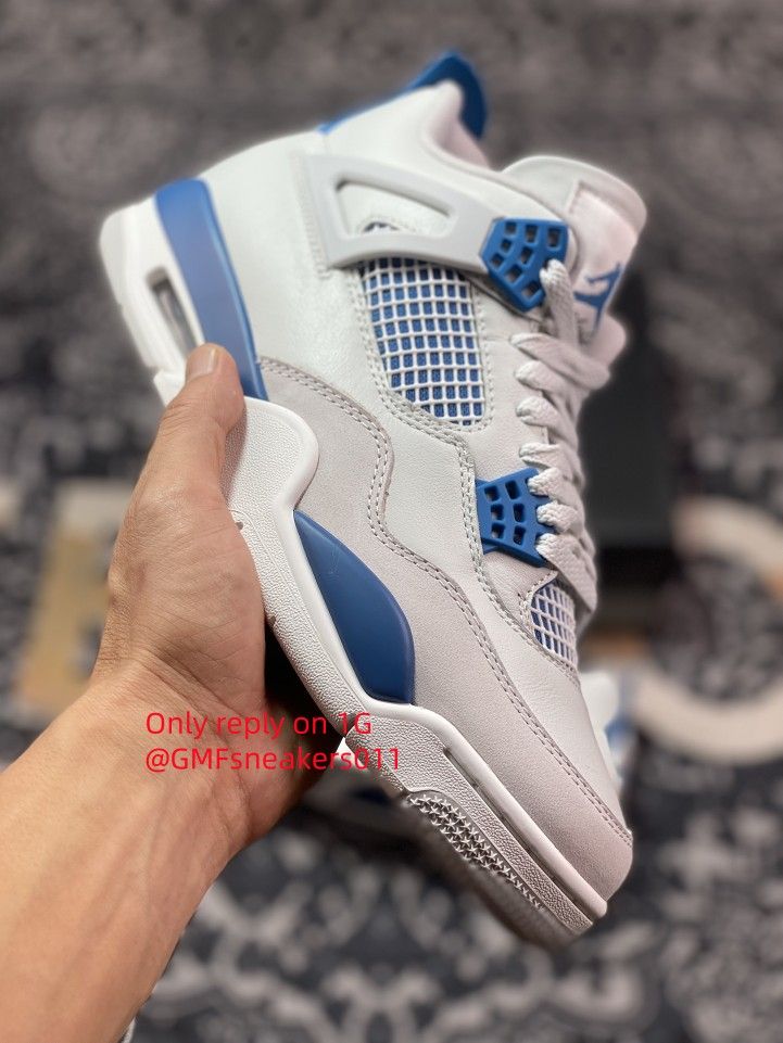 Air Jordan 4 Retro 'Military Blue' 2024