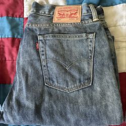 Levi Pants Men’s Size 34