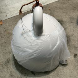 Normann Copenhagen Bell Pendant Light – LARGE (Sand)