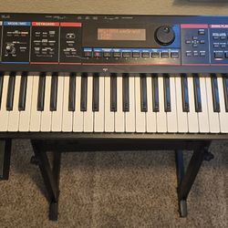Roland Juno-Di and Roland KS-18Z Keyboard Stand