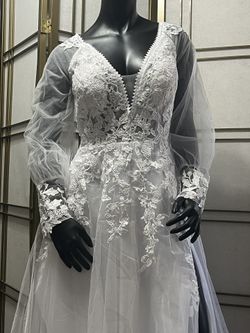 Hebeos Wedding Dress Size 14/16 White Lace