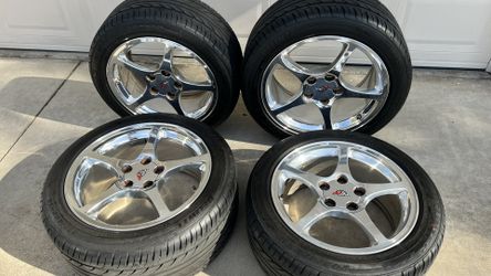 C5 Corvette OEM Rims with Tires