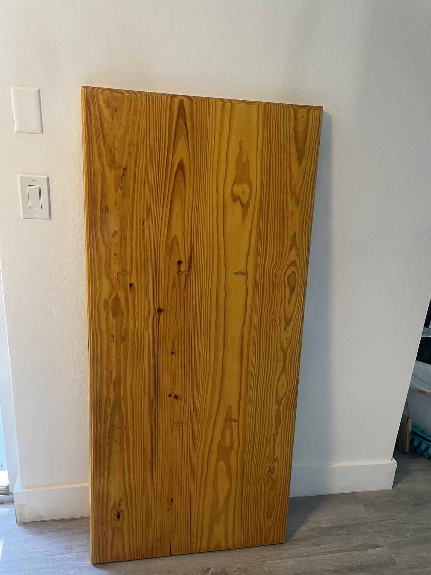 Table With Hairpin Legs