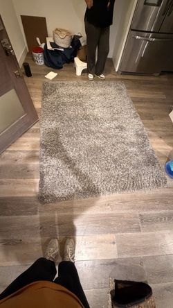 Rug 5x7 inches