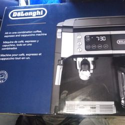 COFFEE MACHINE | DeLonghi Espresso And Cappuccino Machine