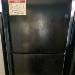 GE *New Scratch&Dent* Black Top&bottom 30”width Fridge 