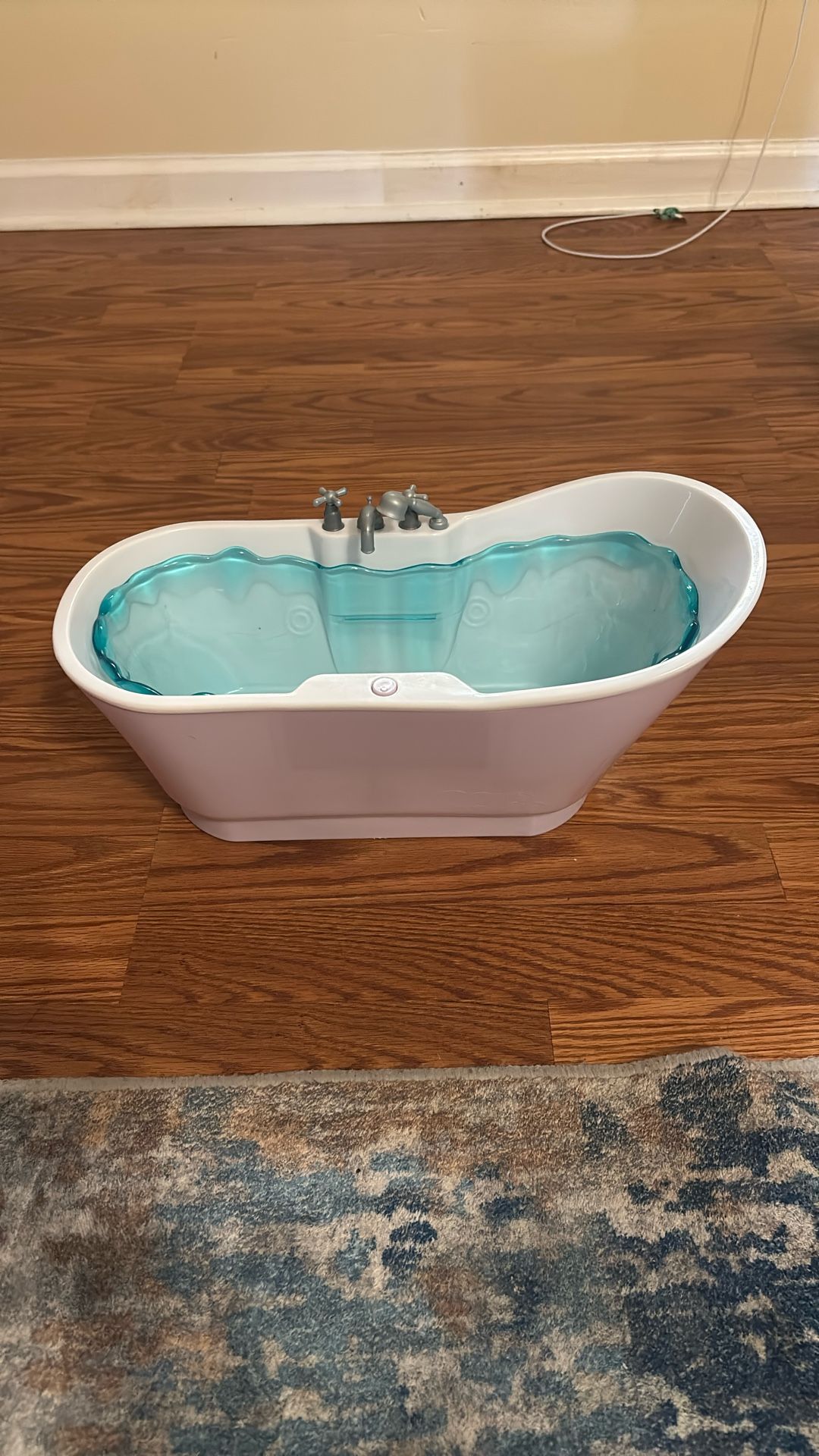 Our Generation Bathtub for 18” Dolls