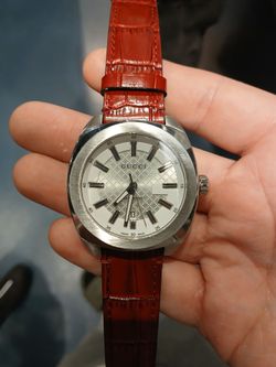 Gucci Pantheon GG2750 Watch