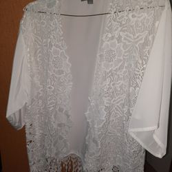 NEW Beautiful Ivory Or Black Lace Crochet 