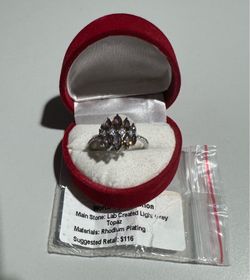 Size 10 Women’s Ring
