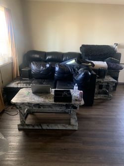 Living Room Set With Bookcase And Shoe Racks.