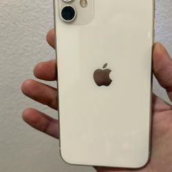 Apple iPhone 11 Unlocked No Sim Restrictions 10/10 Condition 64gb White Color