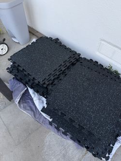 Commercial Rubber Tiles